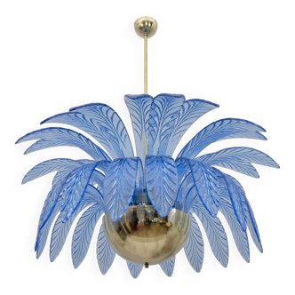 Lustre imposant de style moderne du milieu du siècle, orné de feuilles de palmier, en verre de Murano et laiton.