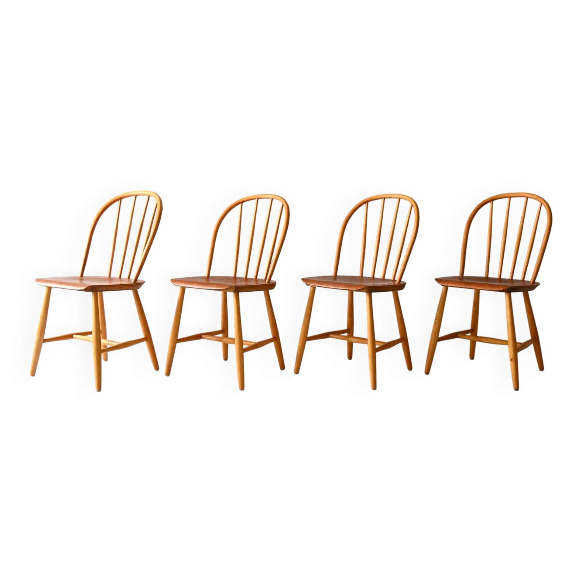Ensemble de 4 chaises Pinstolar Nesto
