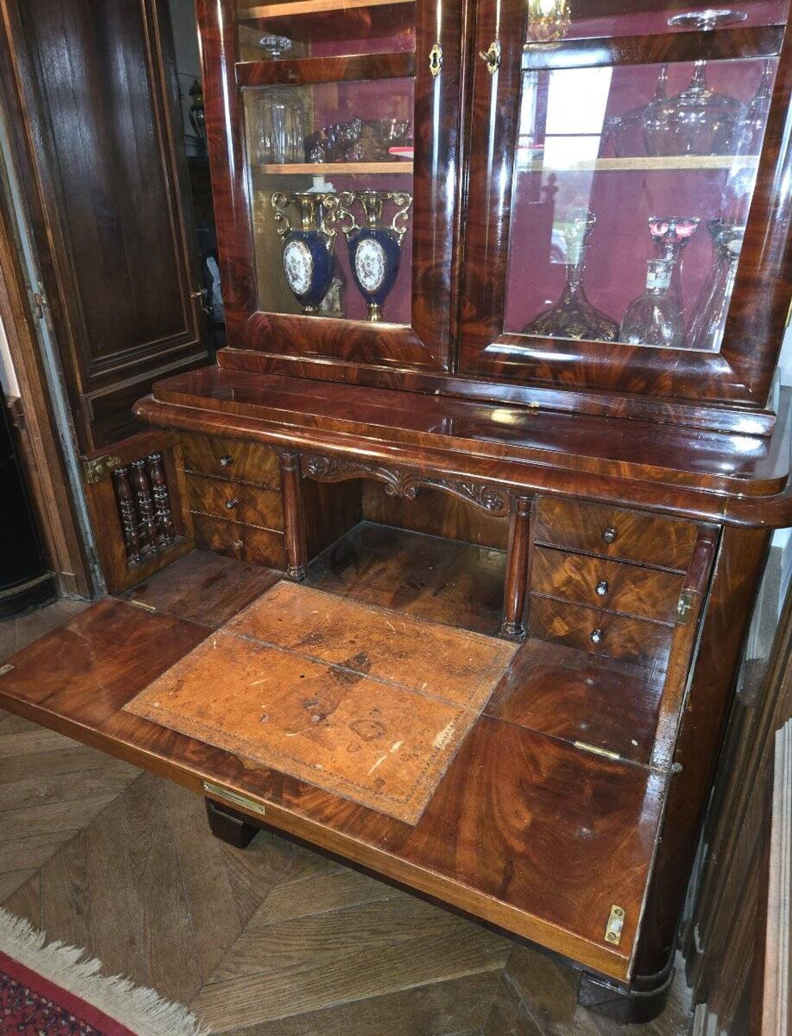 English mahogany library chest of drawers, in Empire or Restoration style.