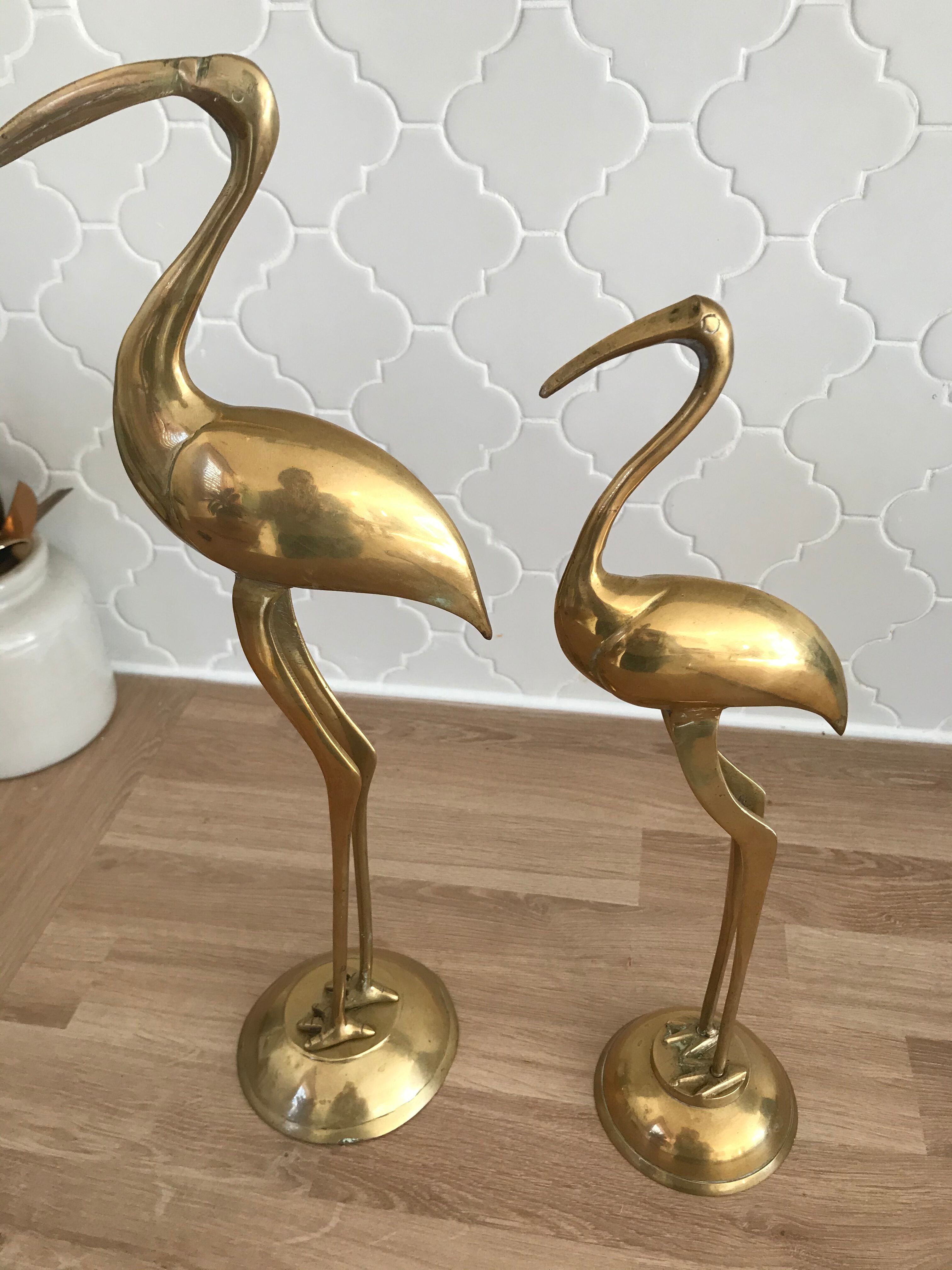 Lot heron brass
