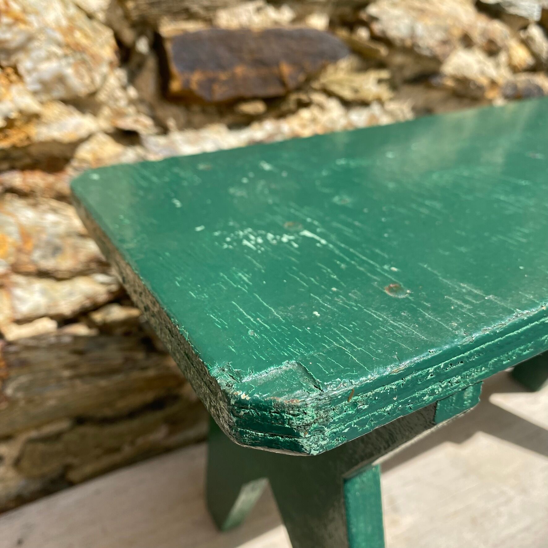 Tabouret bas  minimaliste