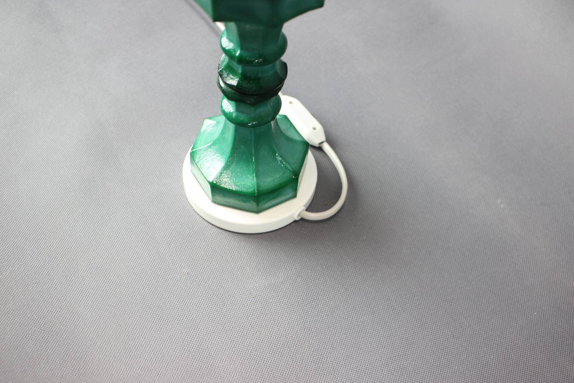 1970s Czechoslovak malachite-style table lamp