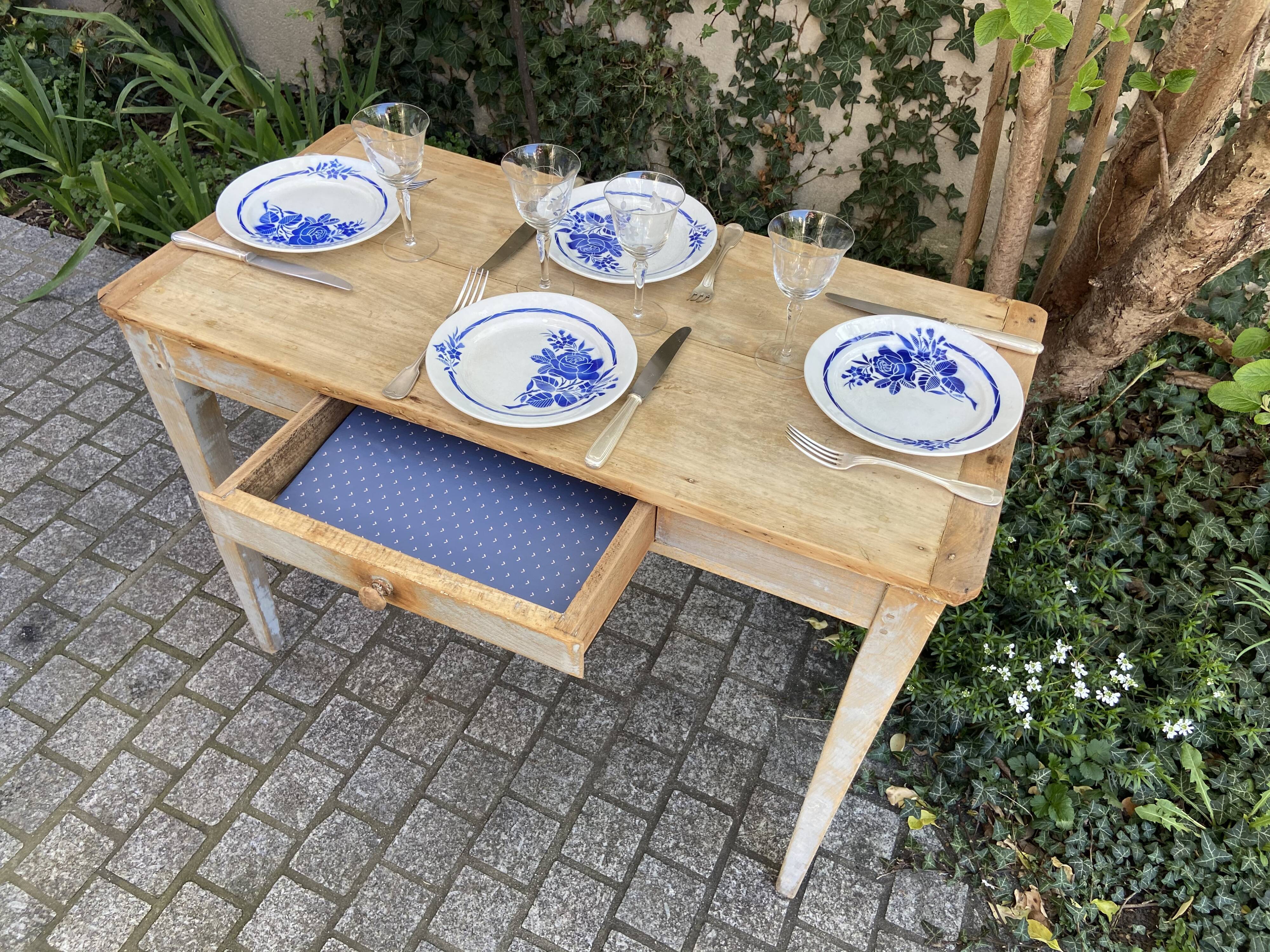 Small vintage farm table 1940 / 50