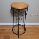 Pedestal table in wrought iron and wood