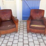 Pair of leather club chairs 30/40s