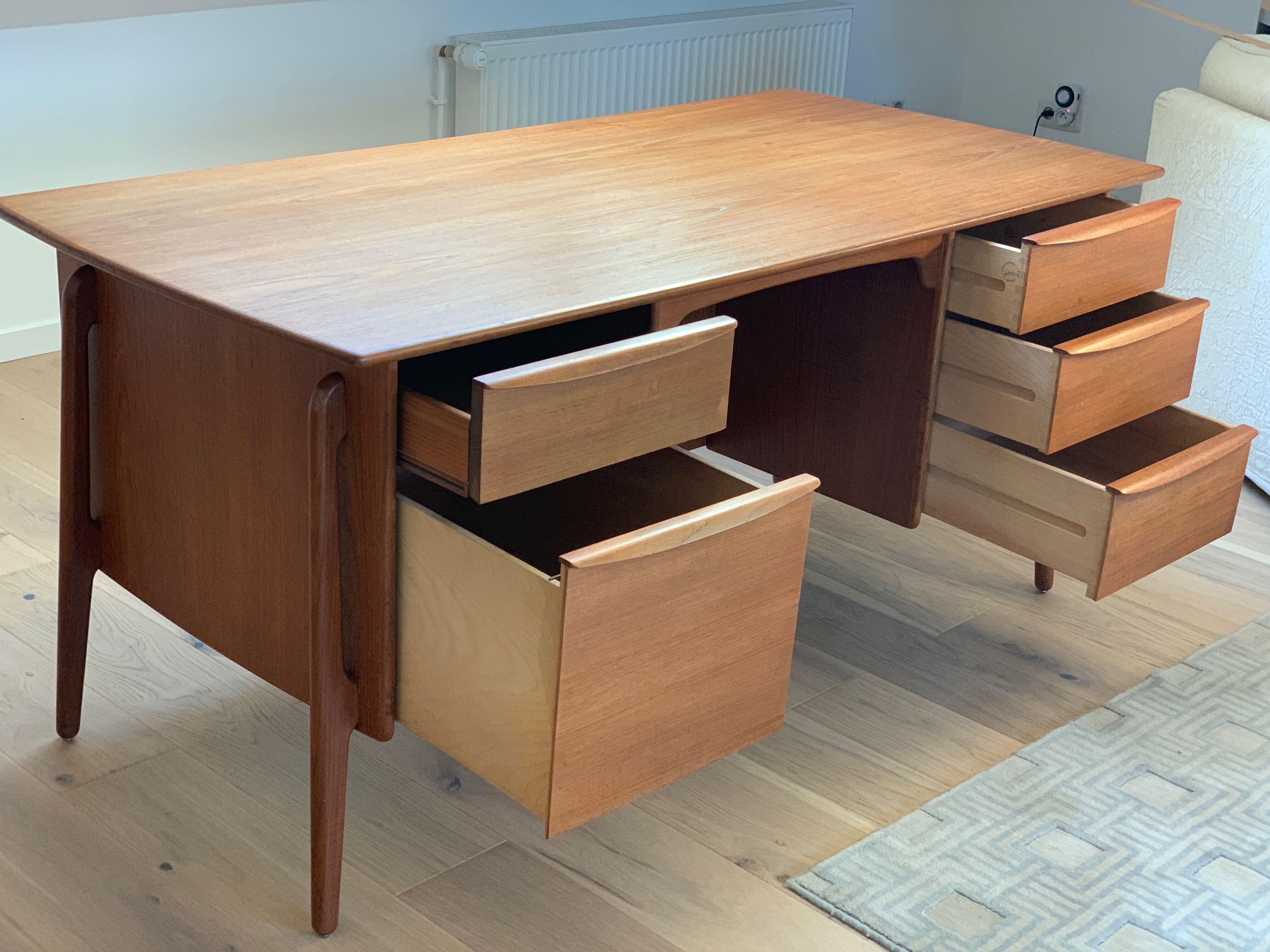 Scandinavian desk