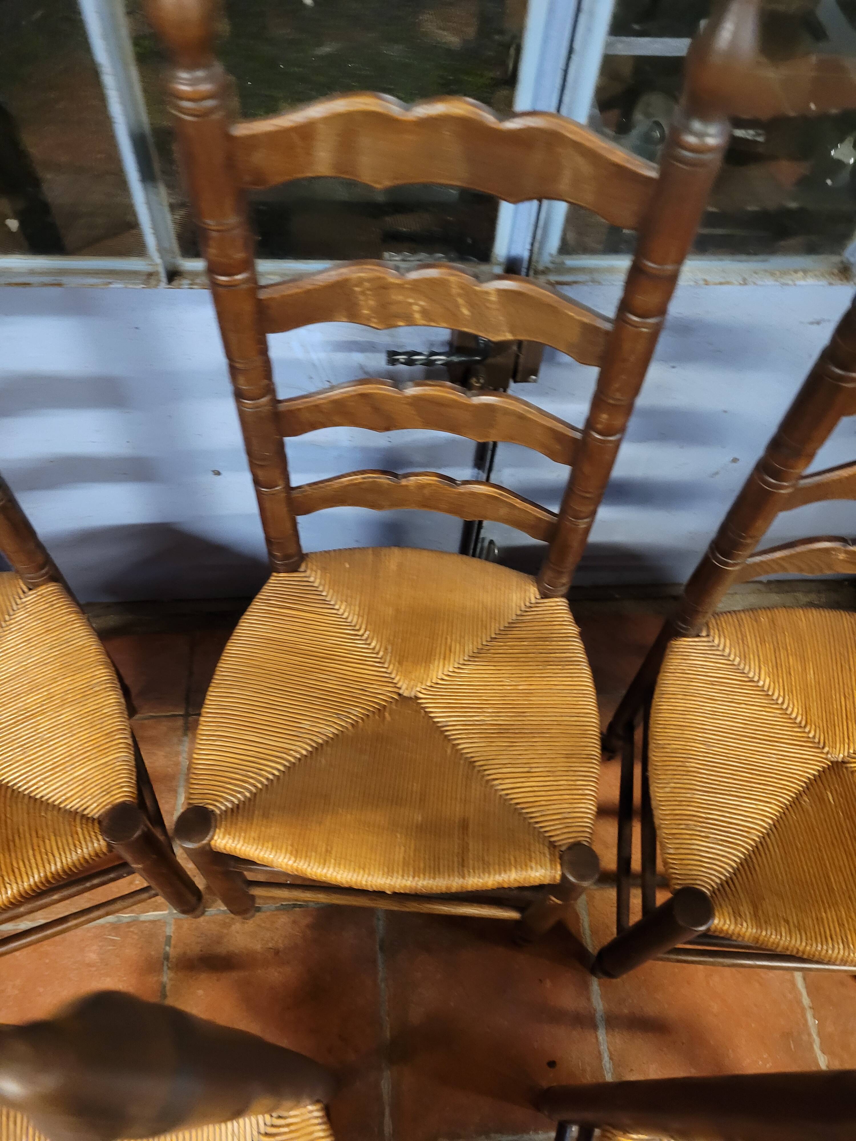 Set of 5 Picardy dining room chairs