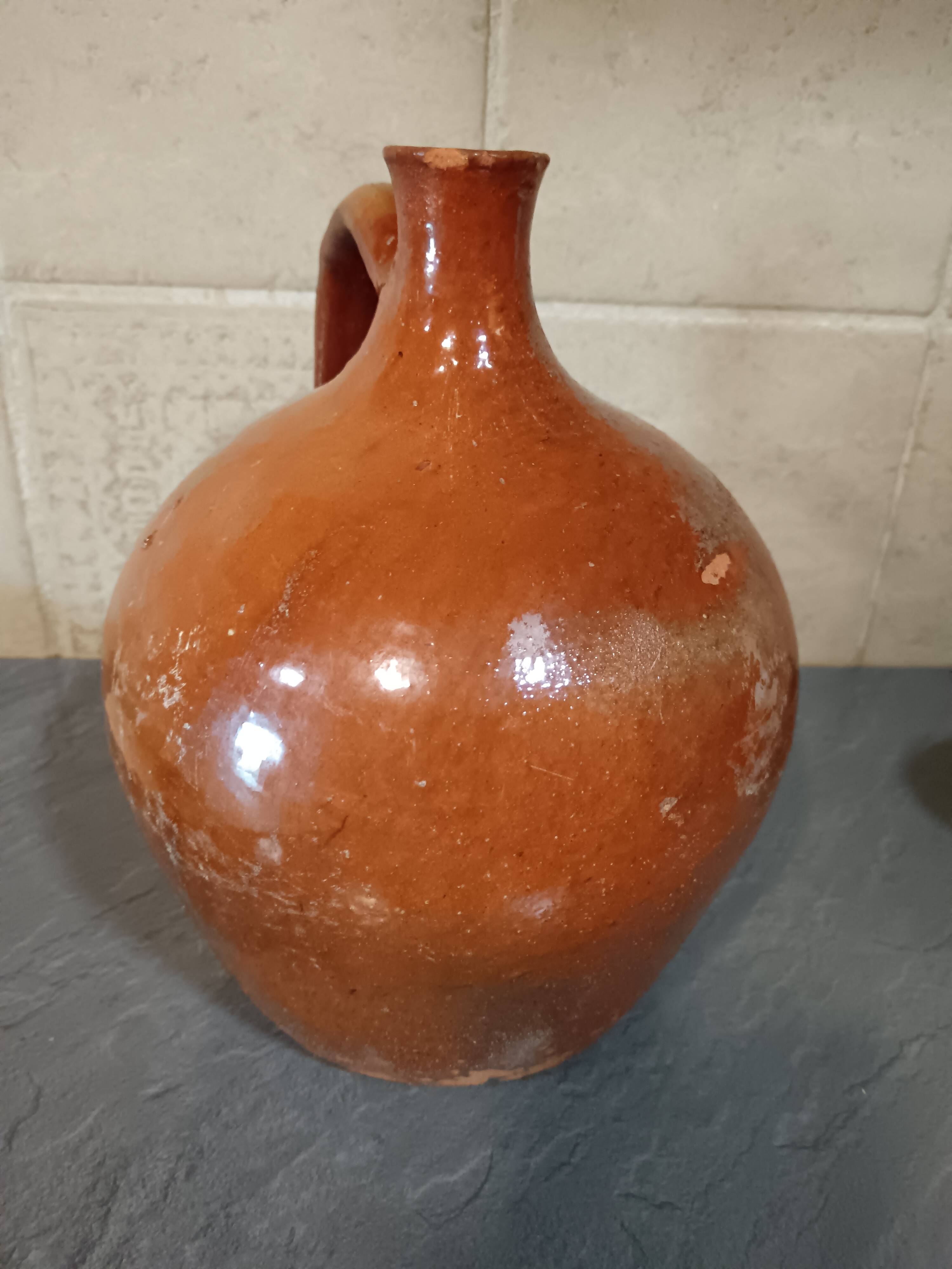 Red stoneware jug from the 18th century