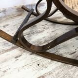 Rocking chair en bois et cannage vintage