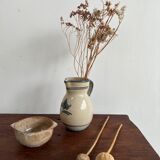 Off-white glossy ceramic decanter, hand-painted gray blue patterns H:20cm