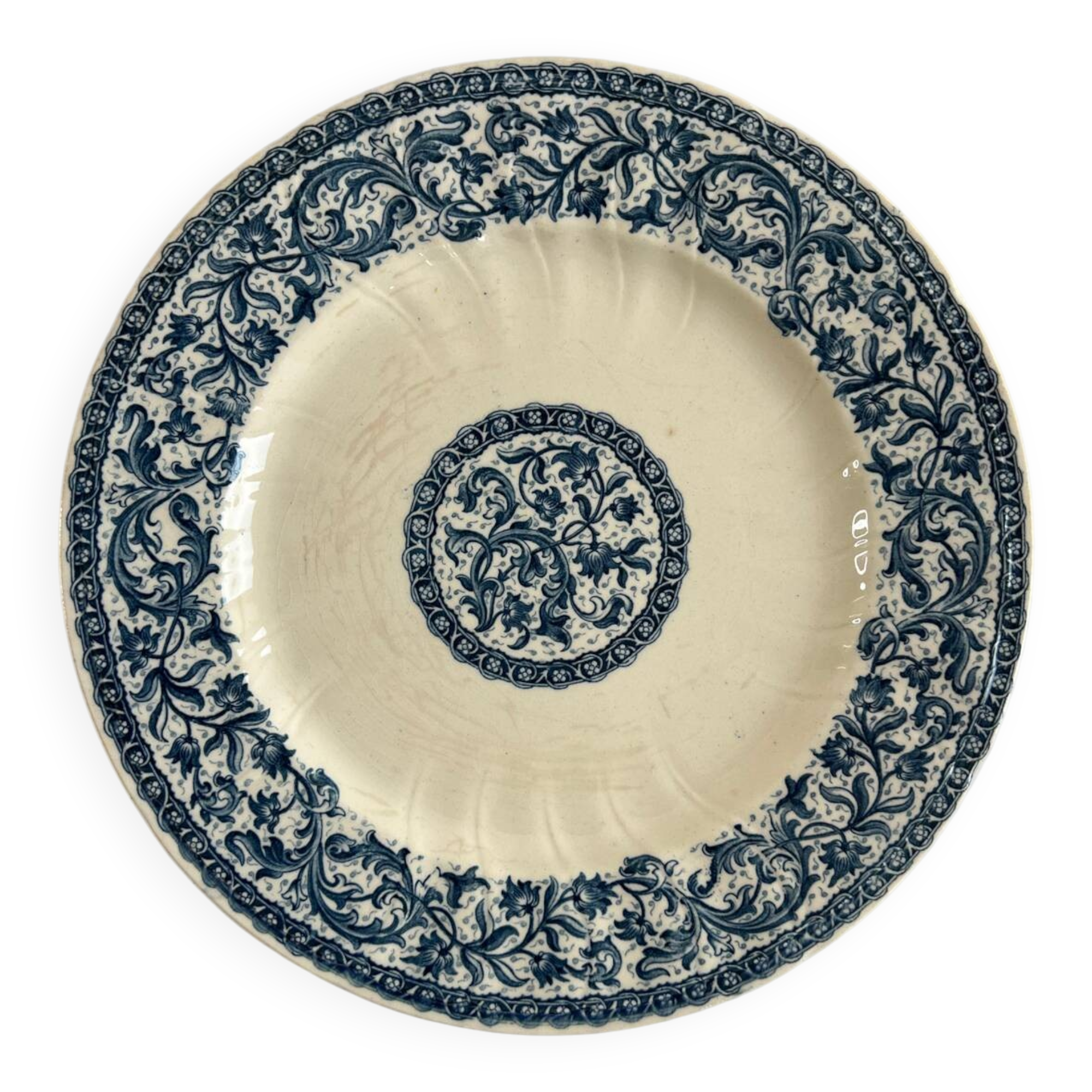 Gien flat plates 1937 Garlands