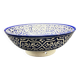 Saladier plat artisanal en céramique marocaine ville de Fès au Maroc