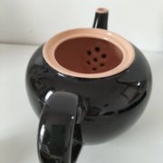 Teapot and sugar bowl Villeroy & Boch model Biarritz glossy black