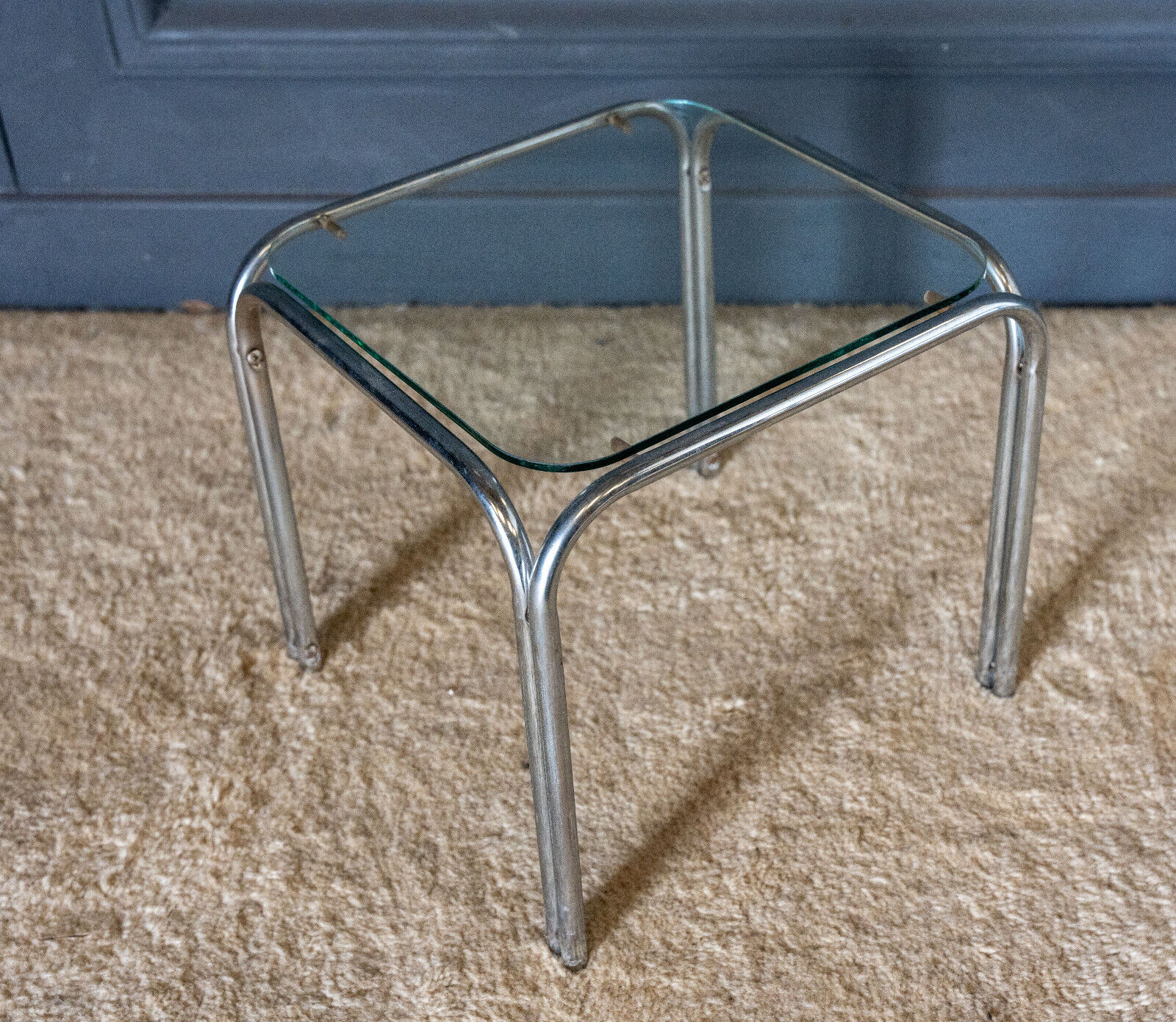 Three nesting tables 1970 Chromed metal and glass top