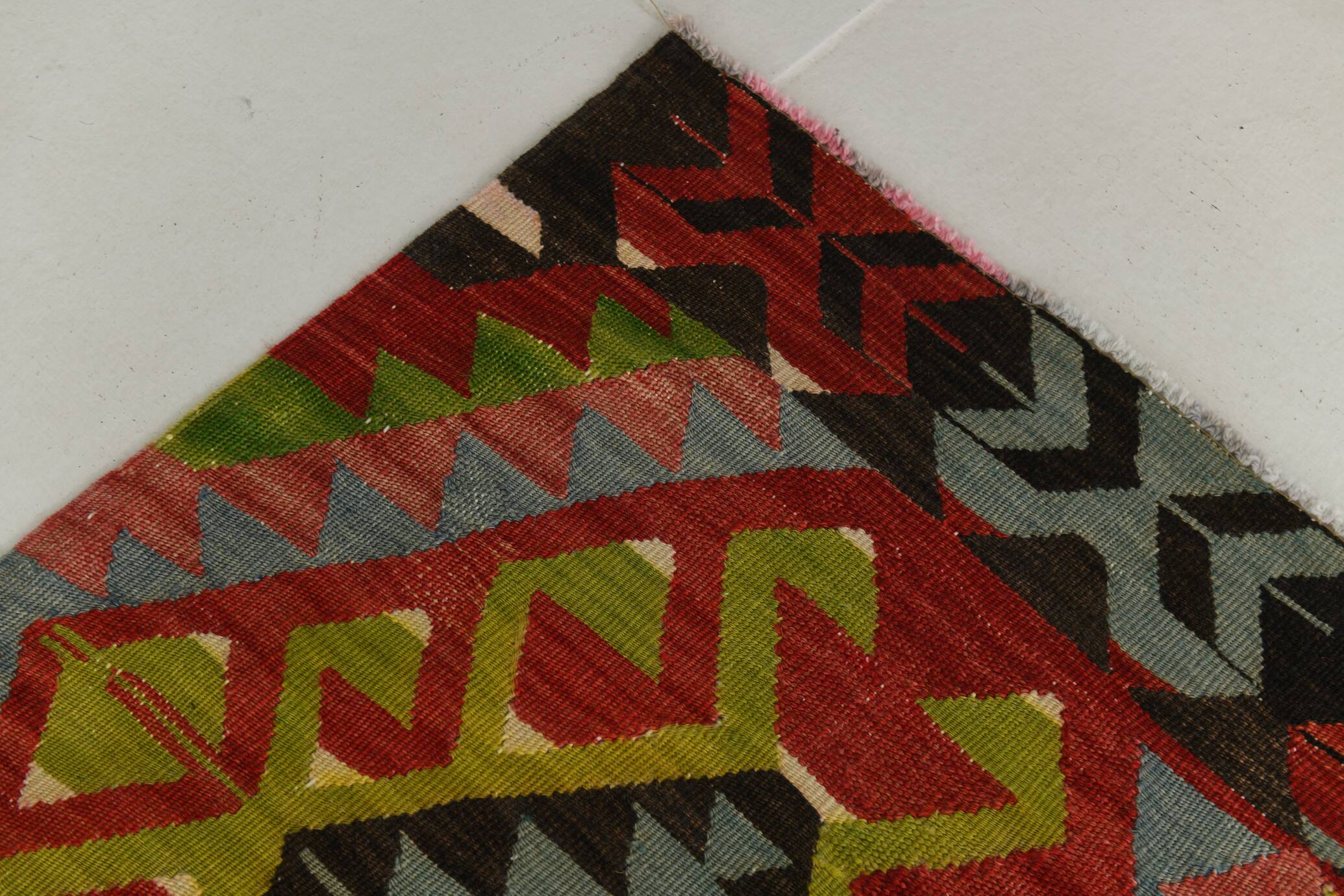 Large Green Handmade Vintage Kilim Rug, 184x309Cm