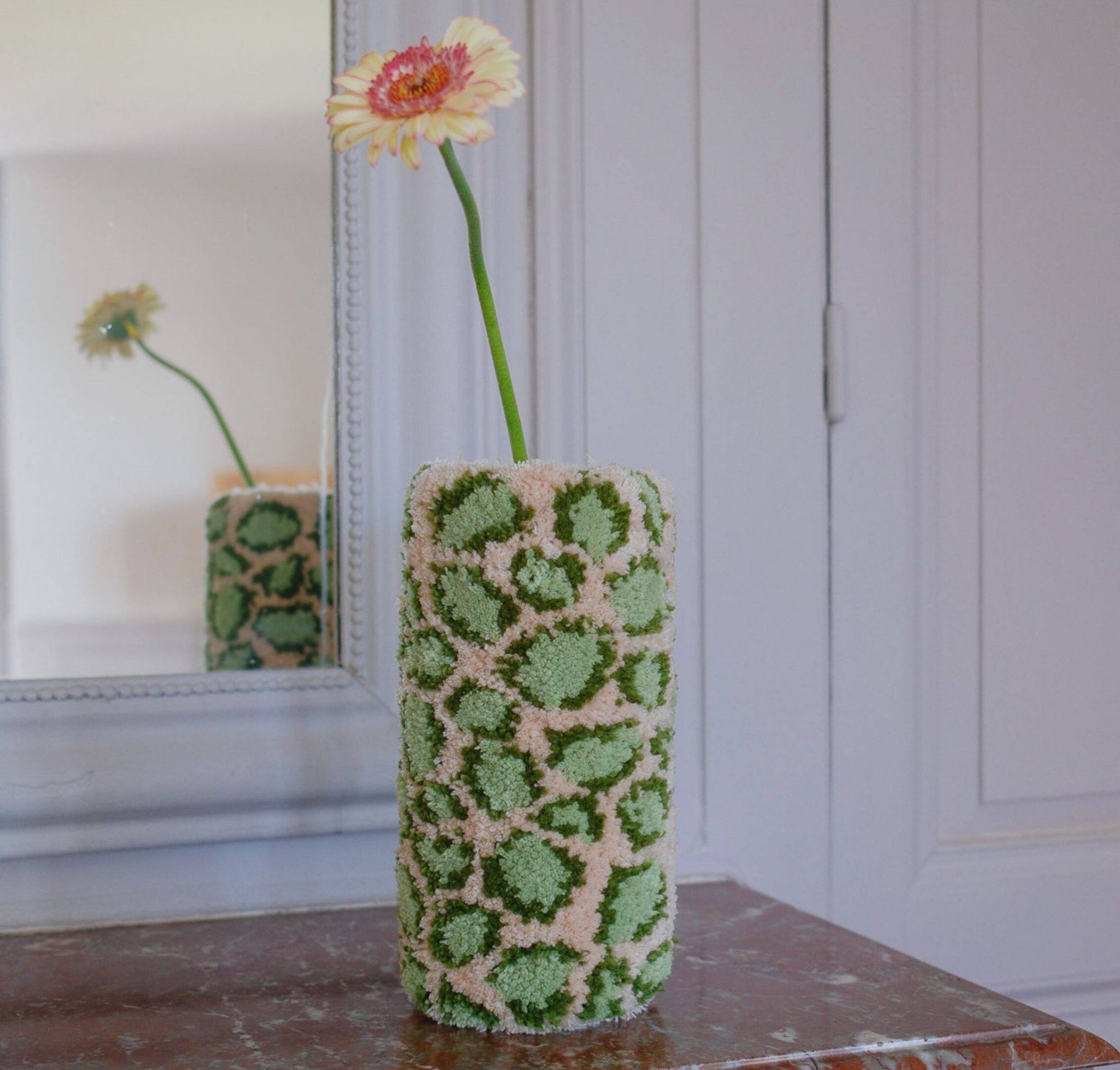Green leopard vase