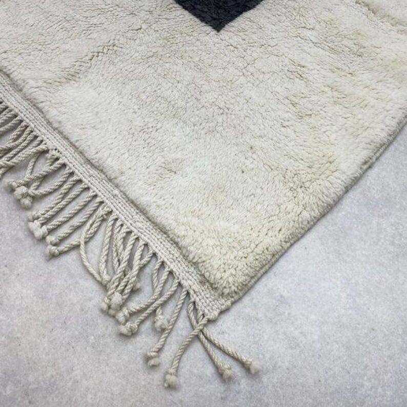Moroccan Berber rug 200cmx300cm
