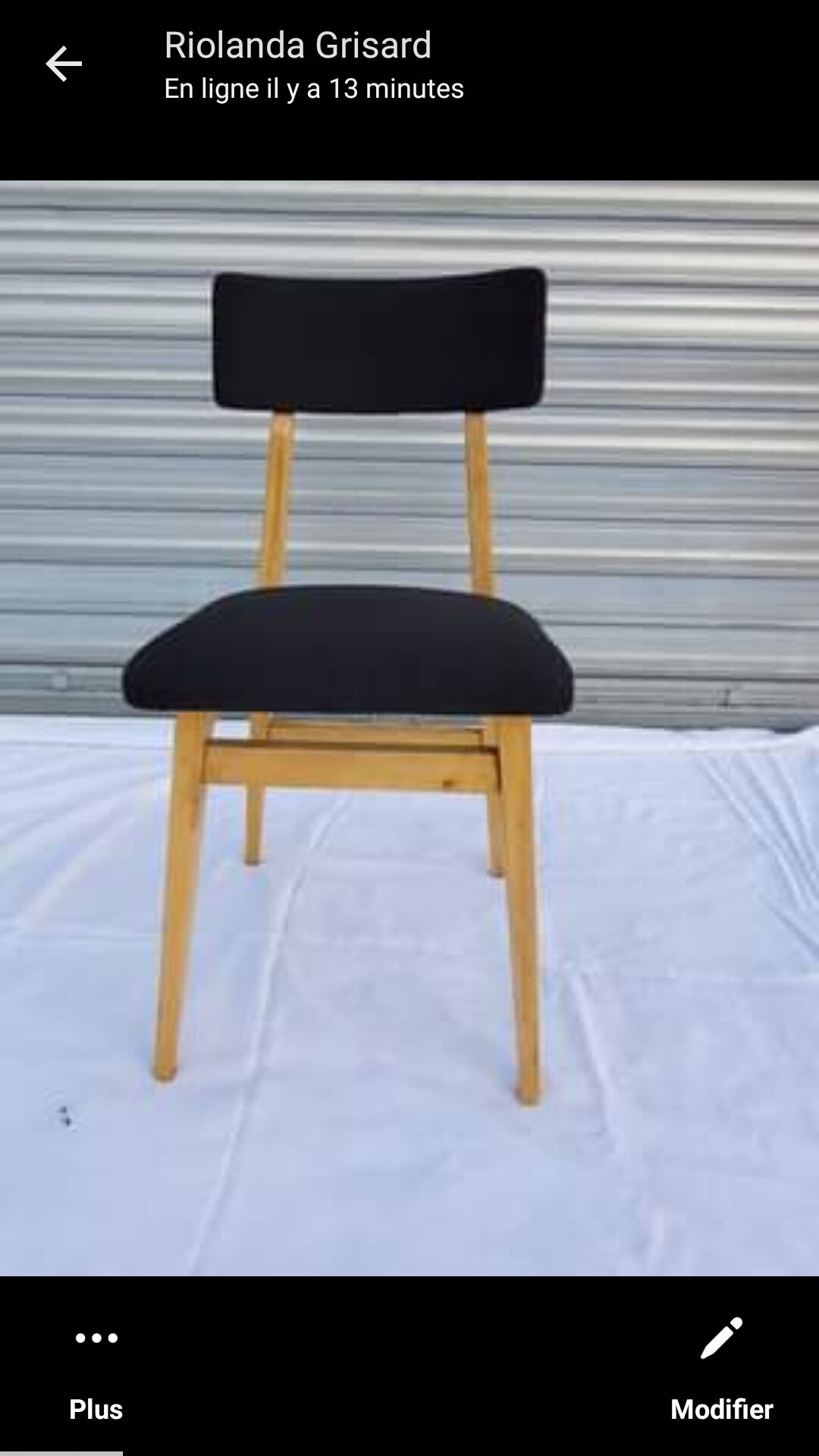 Series of 5 vintage chairs