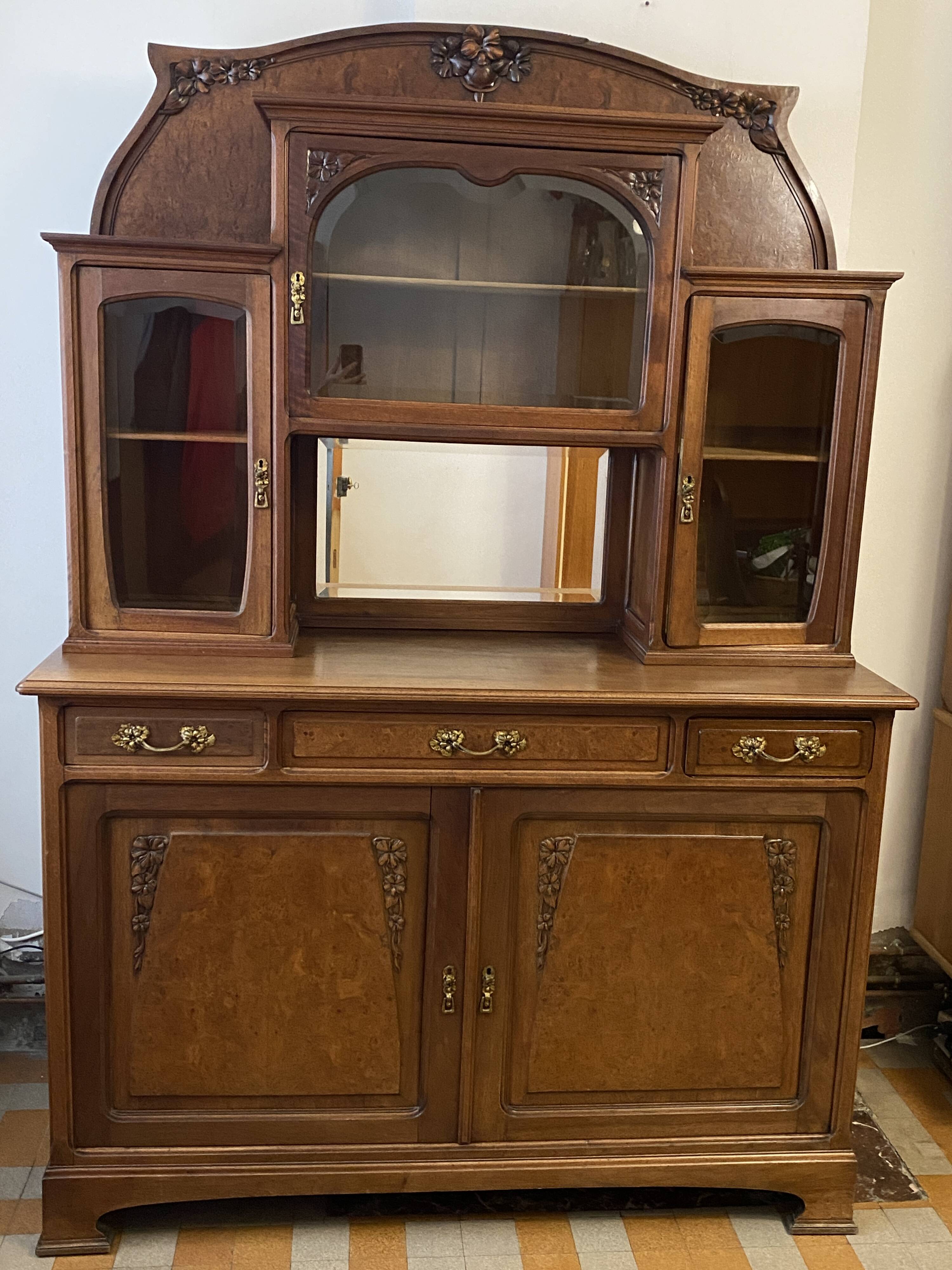 Mahogany china cabinet