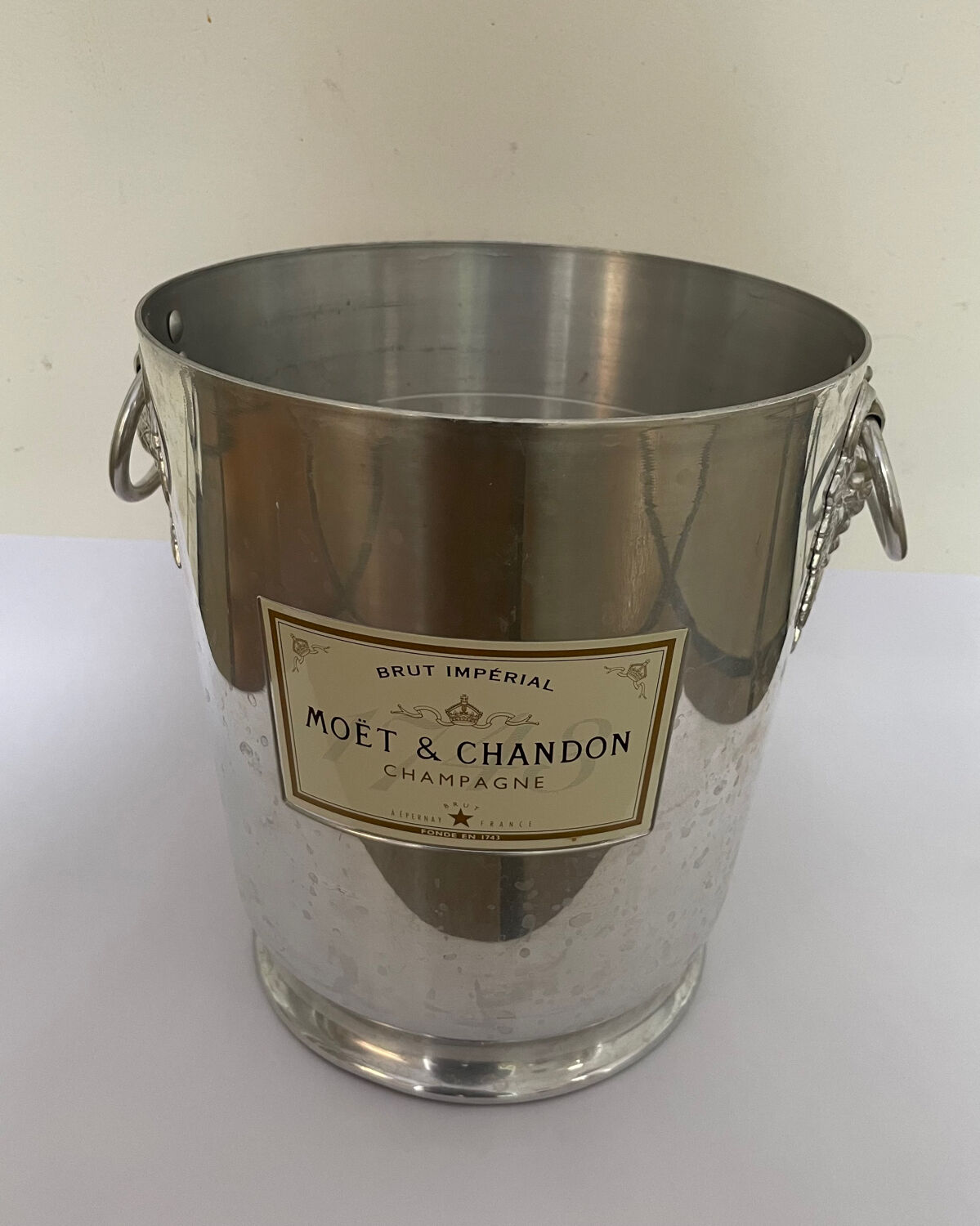 Vintage Handled Champagne Ice Bucket Moet & Chandon