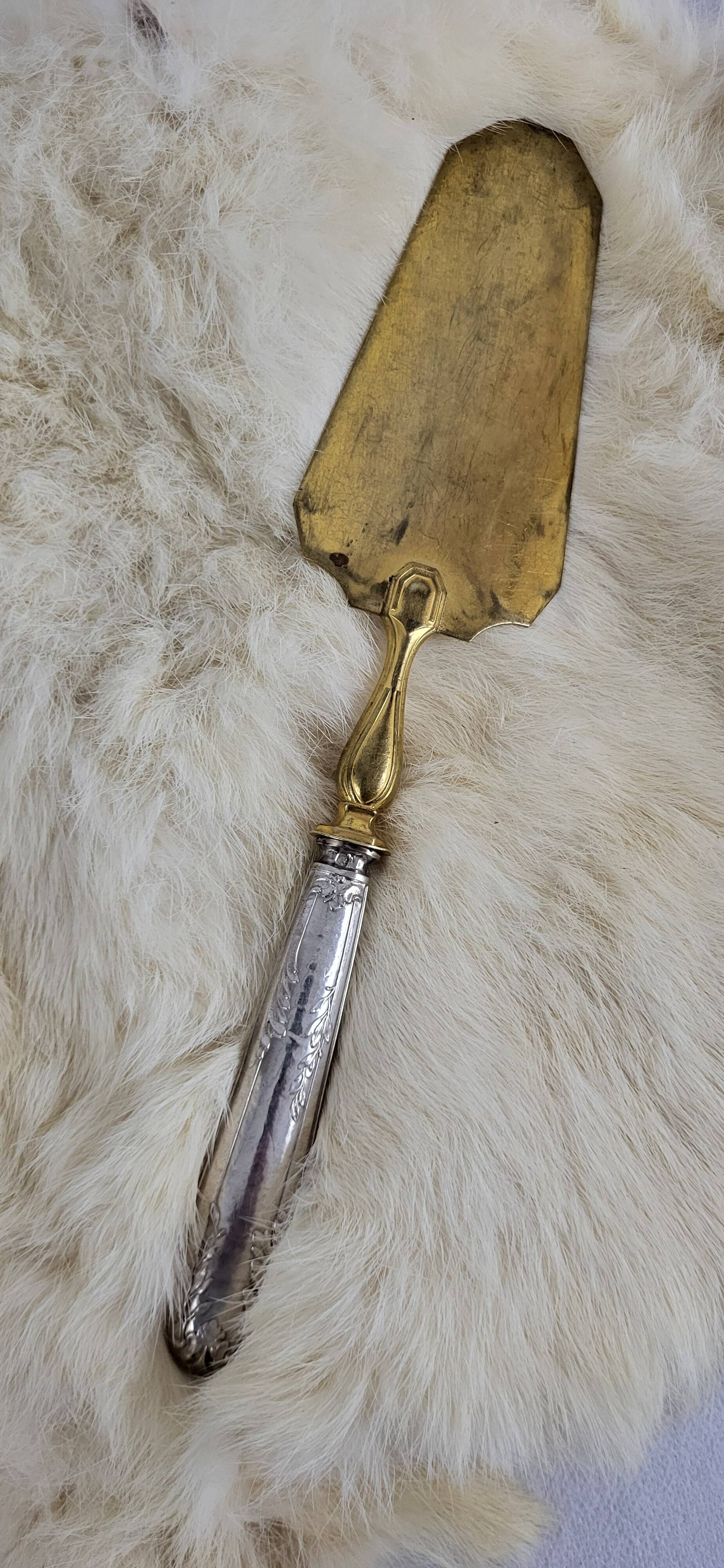 Pelle à tarte en argent poinçon minerve / vermeil