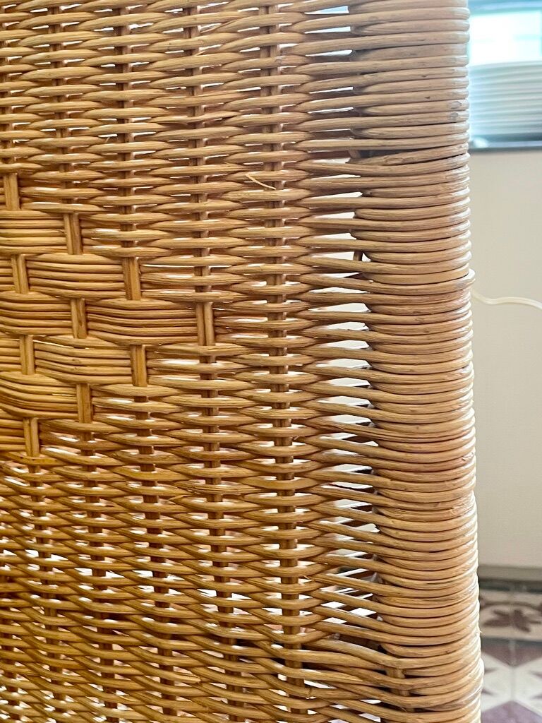 Wicker screen