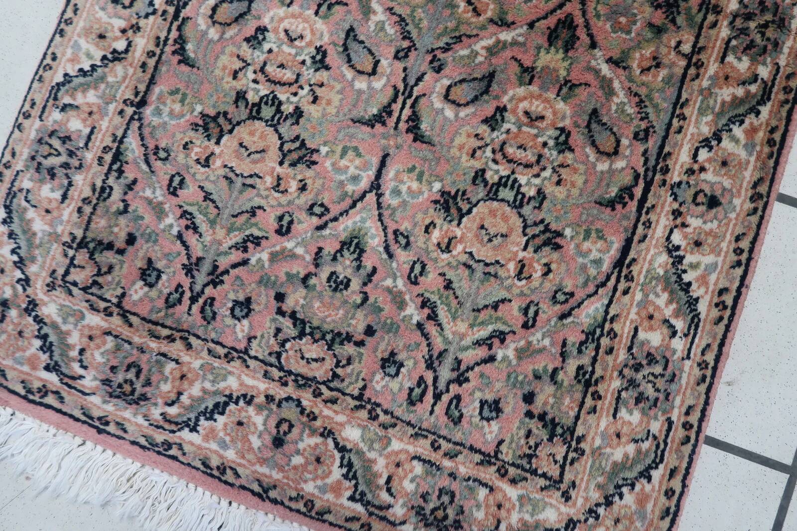 Handmade vintage Persian Kerman rug  61cm x 97cm 1950s