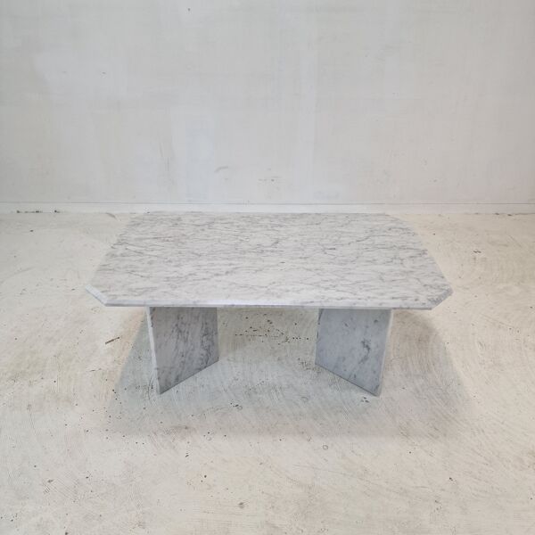Table basse en marbre italien, années 1980