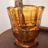 Vase en verre ambré