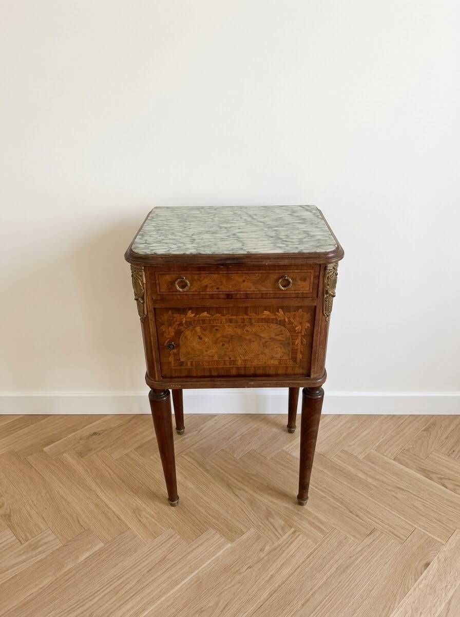 Napoleon III style bedside table in walnut burl and marble