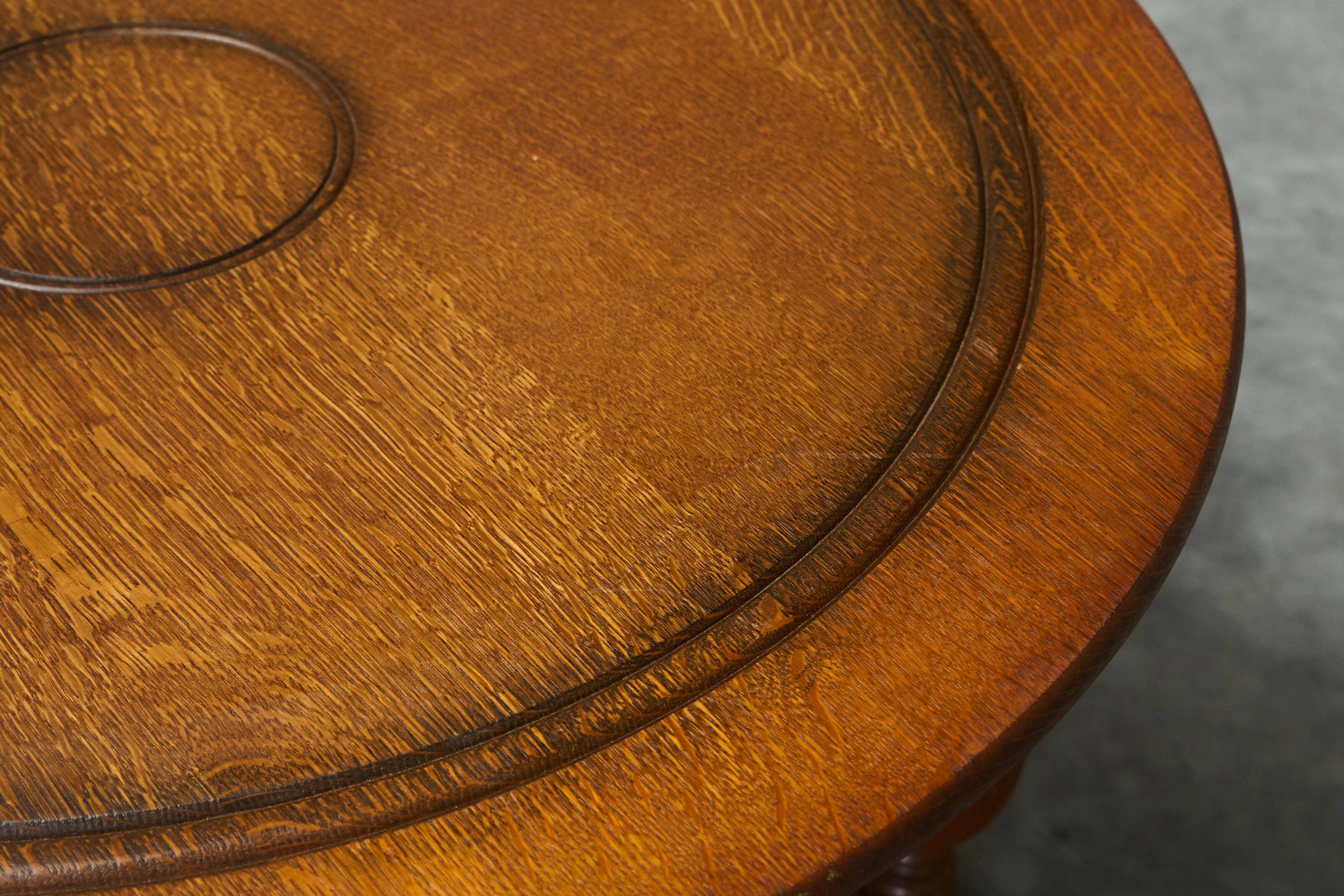 H. Pander & Sons Round Table in Solid Oak with Baluster Legs, 1920s
