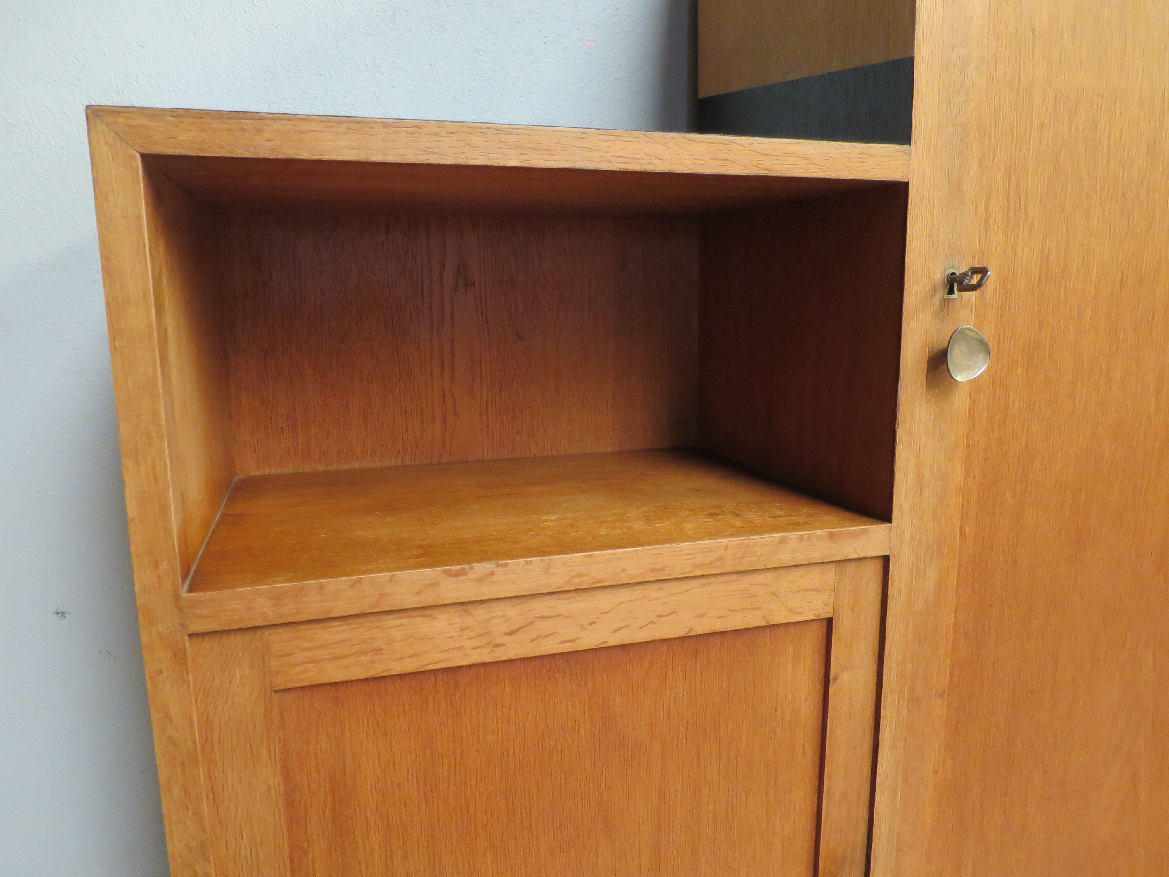 Oak furniture year 60