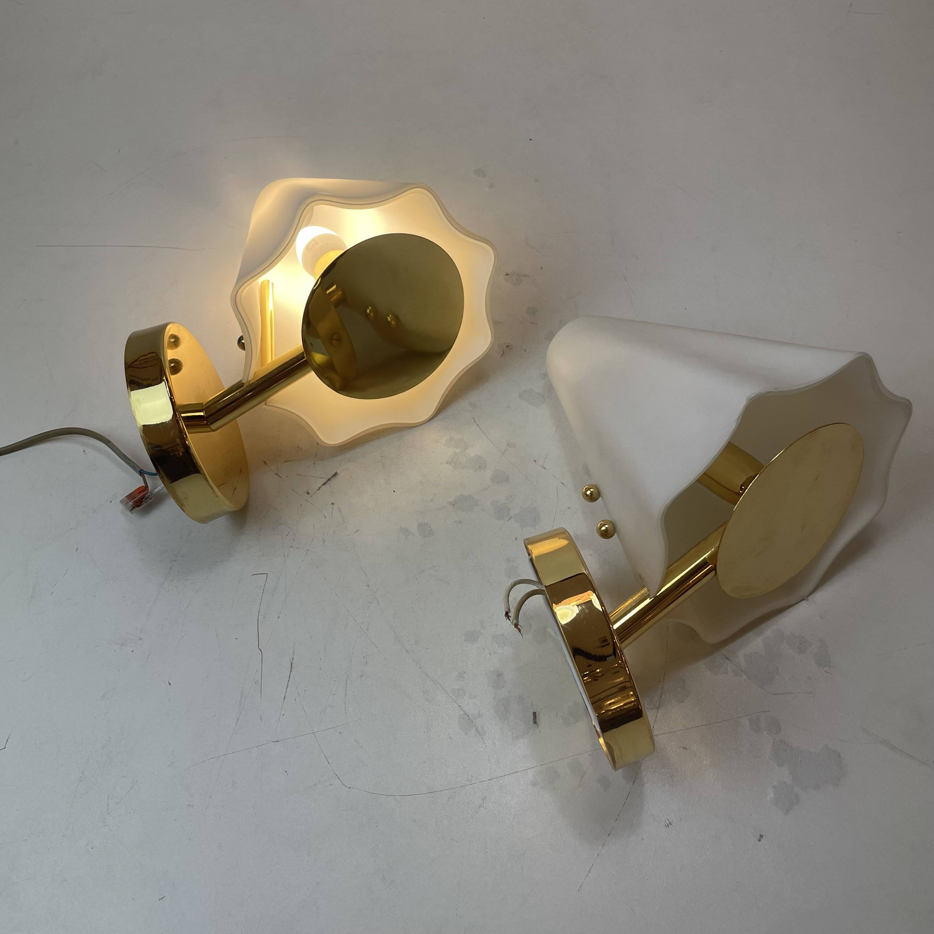 Pair of Murano Glass Wall Lamps, Italy, 1980s