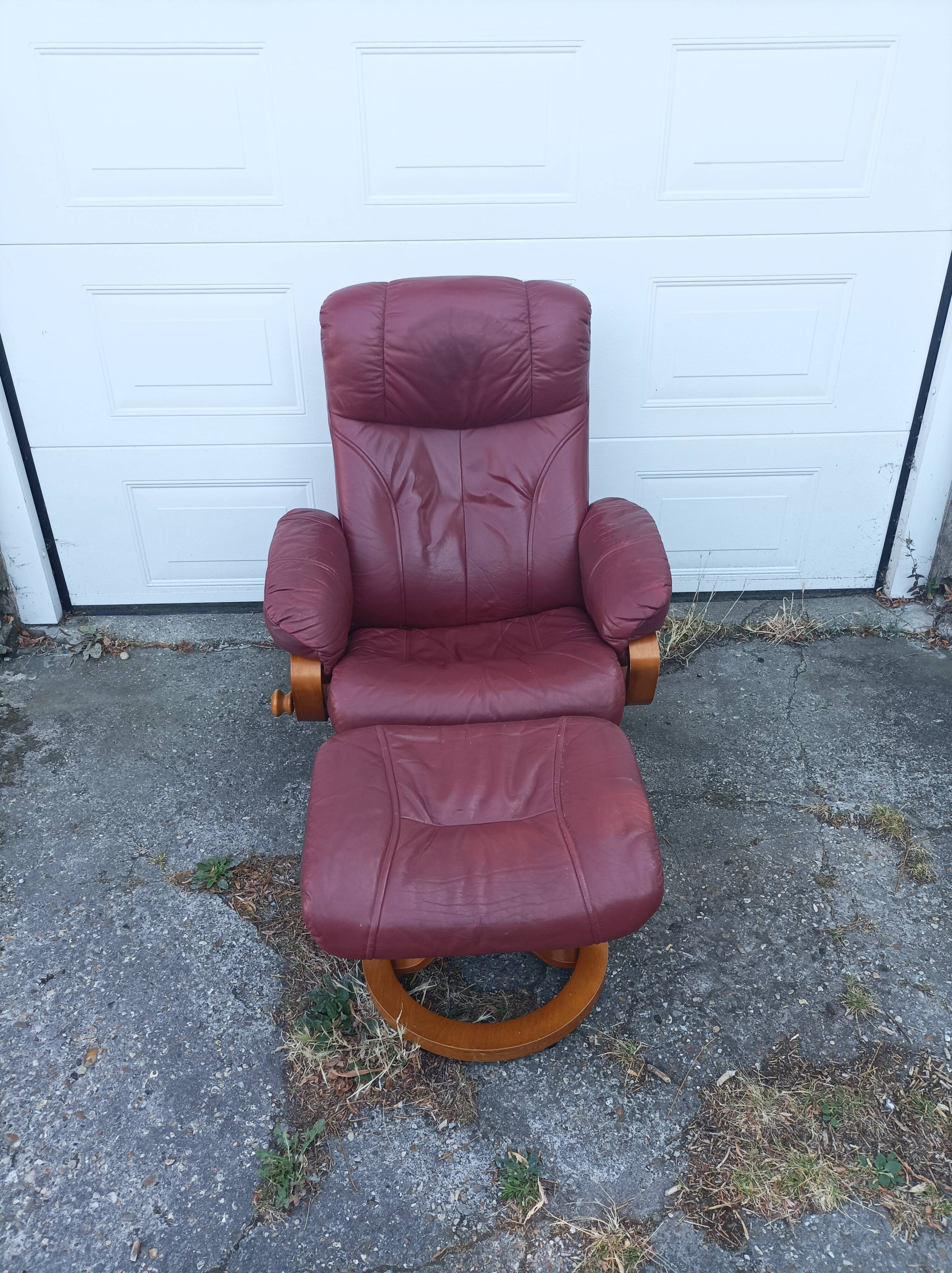Old armchair on vintage leather foot + foot rest