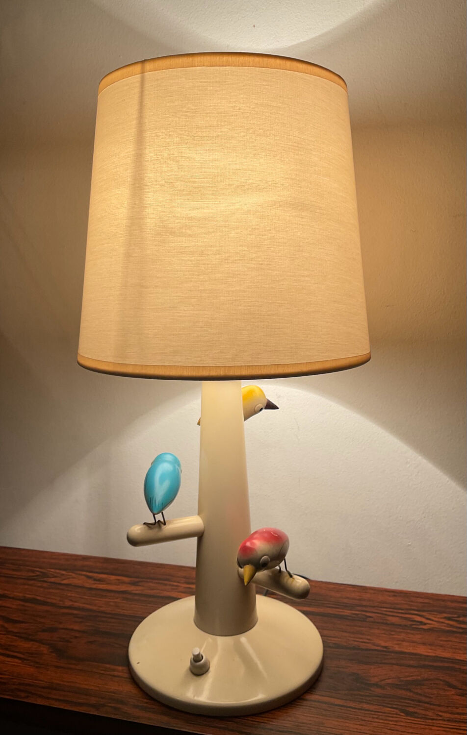 Suzanne Bonnichon lamp made of wood from the 1960s.