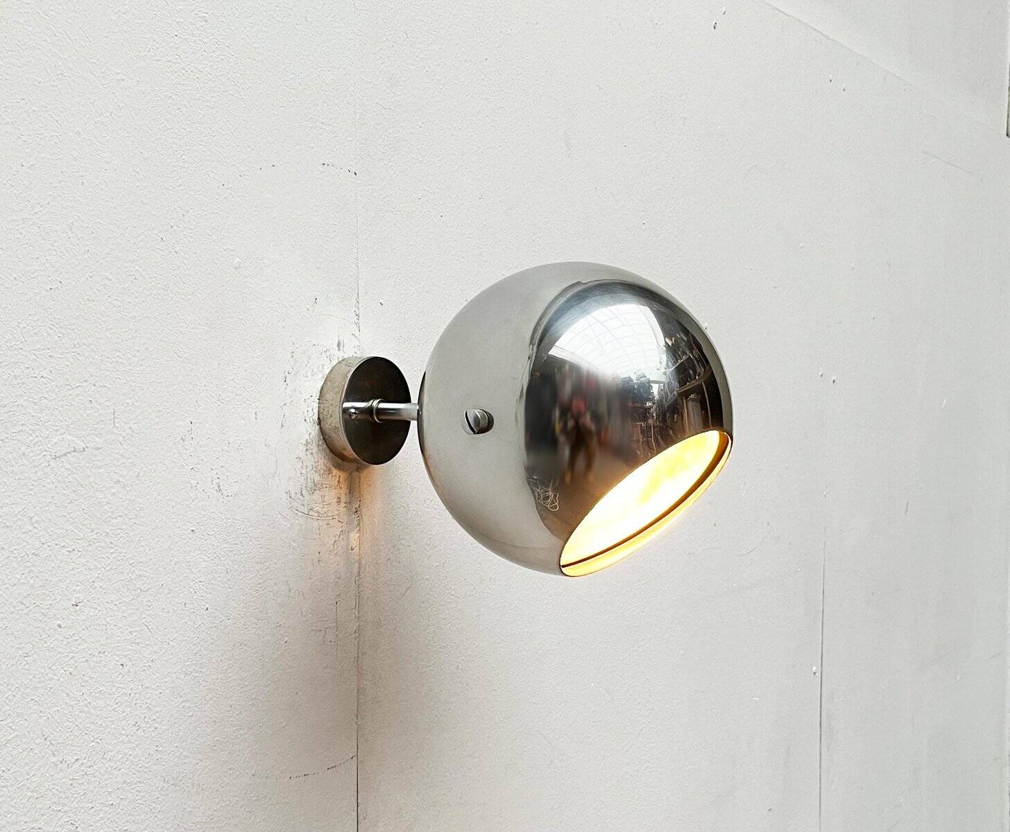 Wall lamp sphere model 48591 in mid-century Danish space style by Louis Poulsen, 1960s.