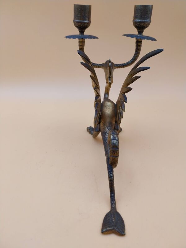 Paire de bougeoirs en bronze dragon chimère