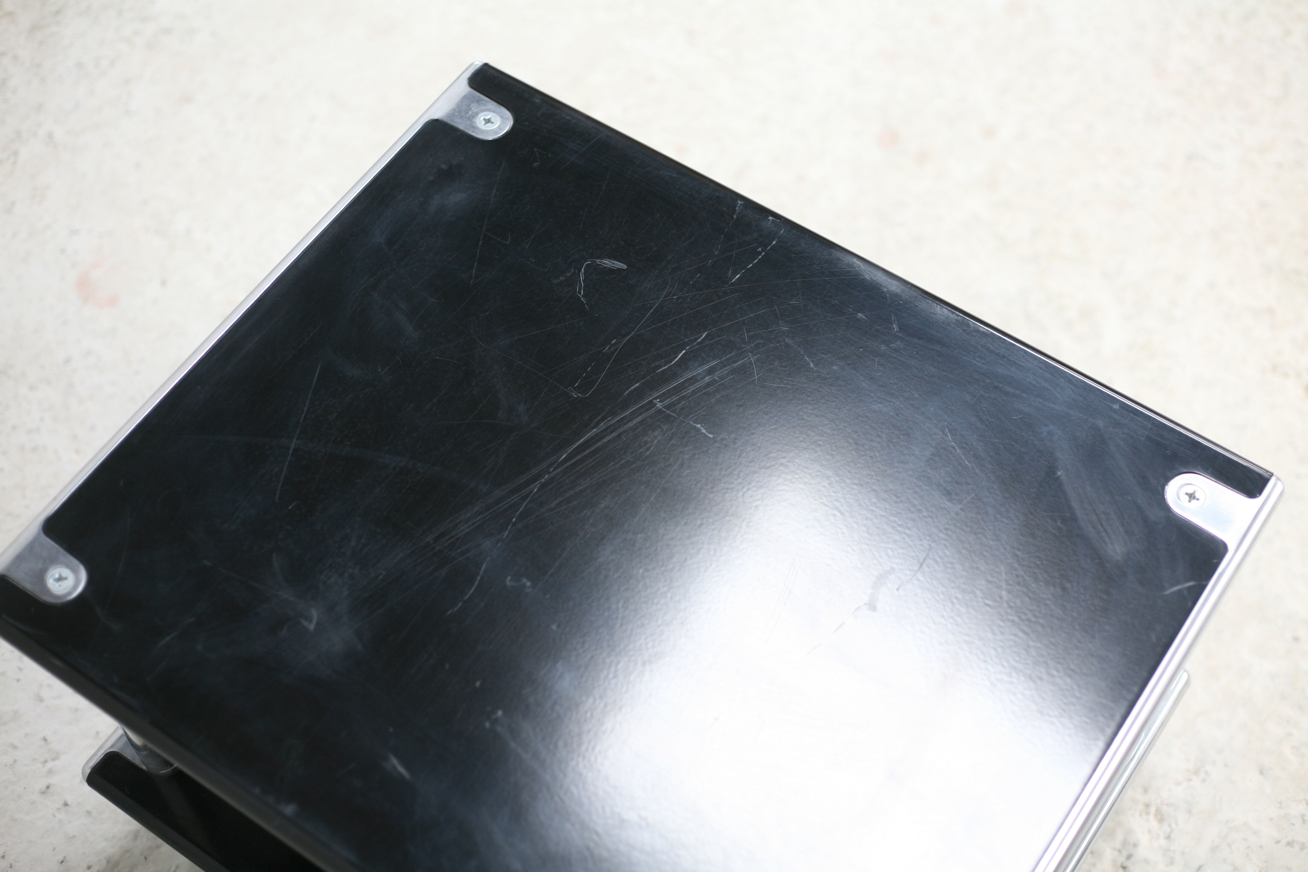 Coffee table "space age" in black lacquered steel