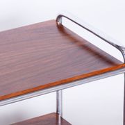 Table d'appoint Bauhaus tchèque en noyer et acier chromé, années 1930