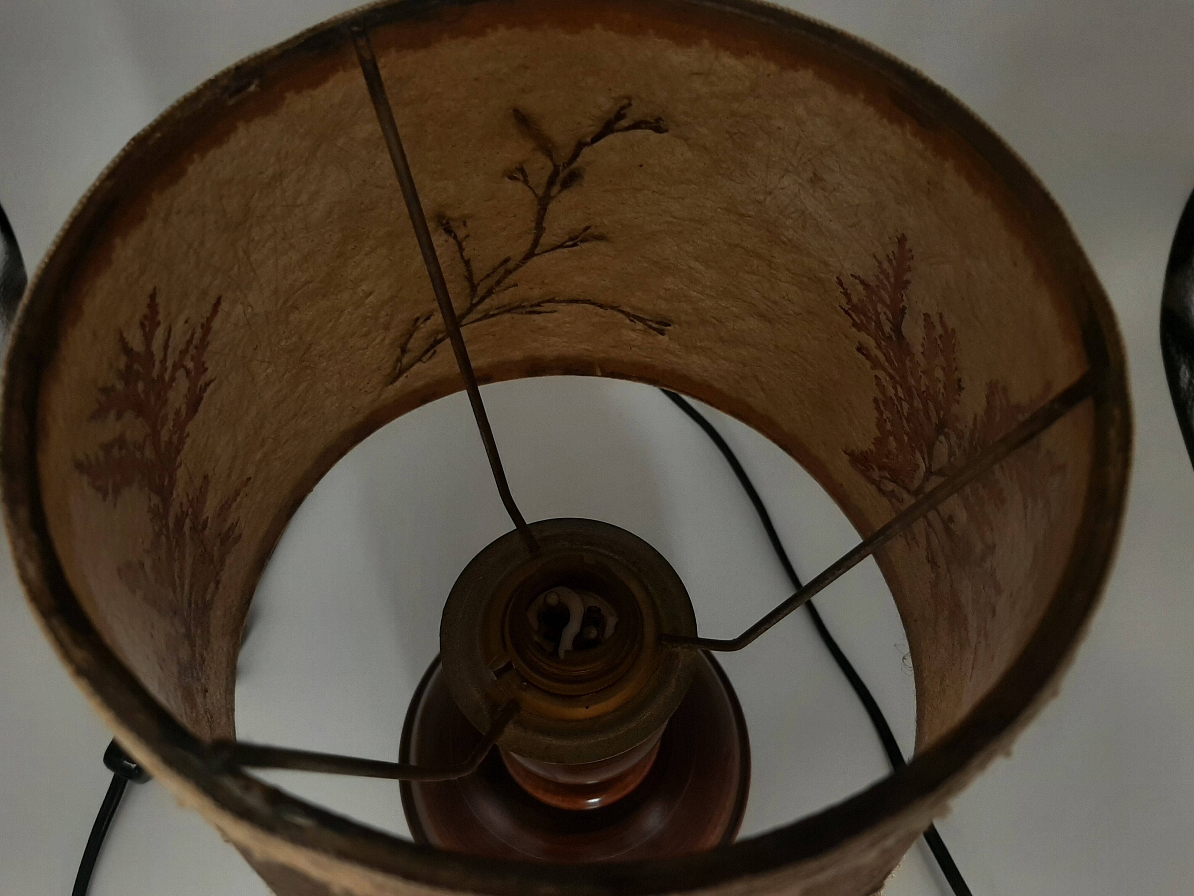 BEDSIDE LAMP