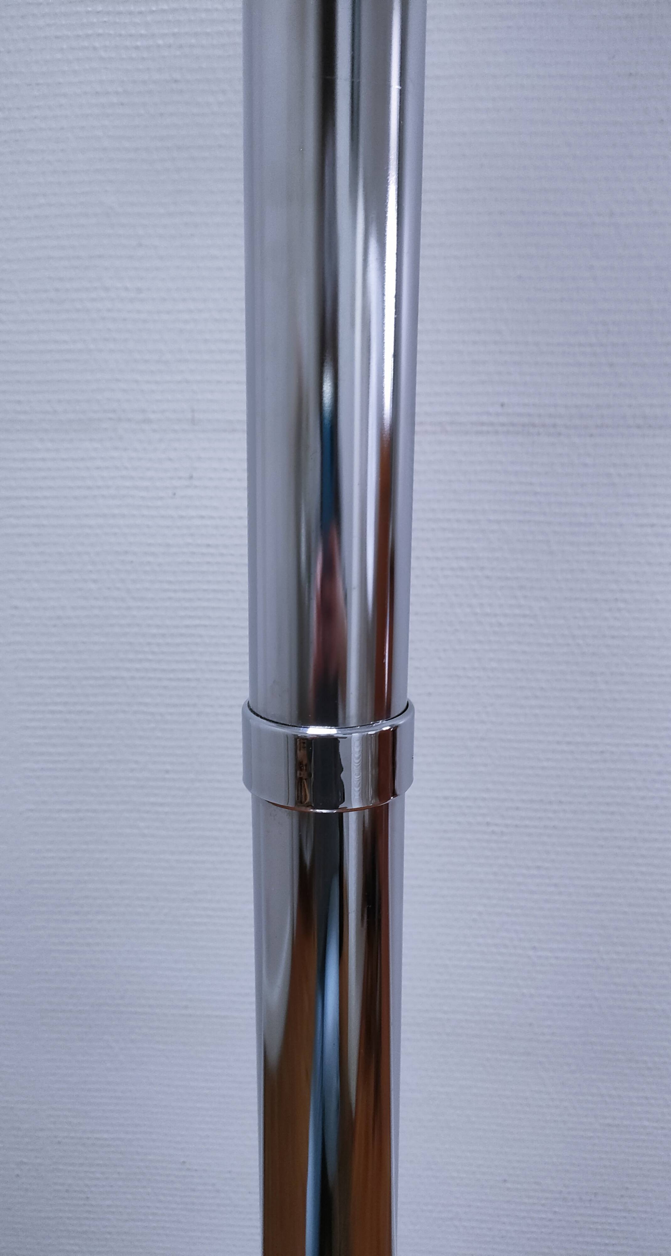 Portemanteau métal chromé design années 80