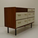 Small row of Roger Landault