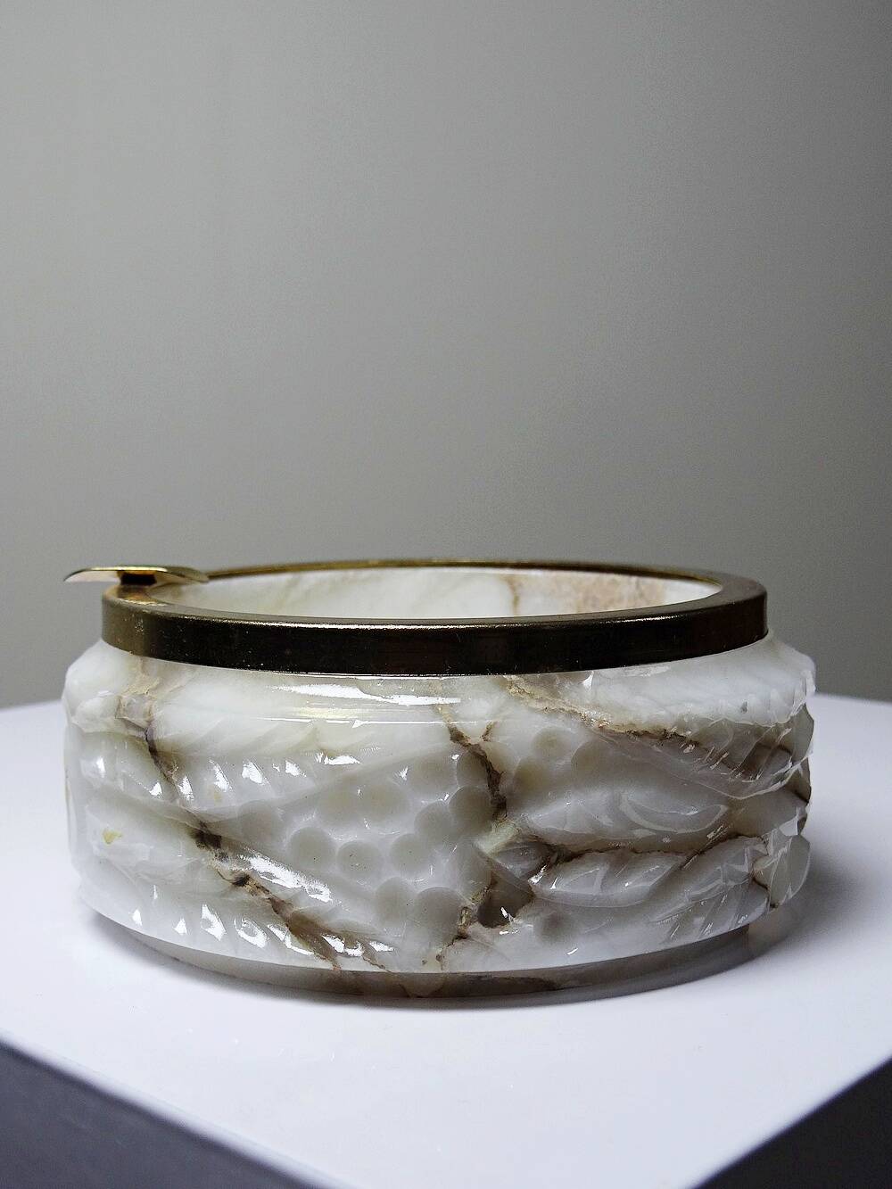 Small alabaster ashtray, vintage Hollywood Regency/Mid Century.