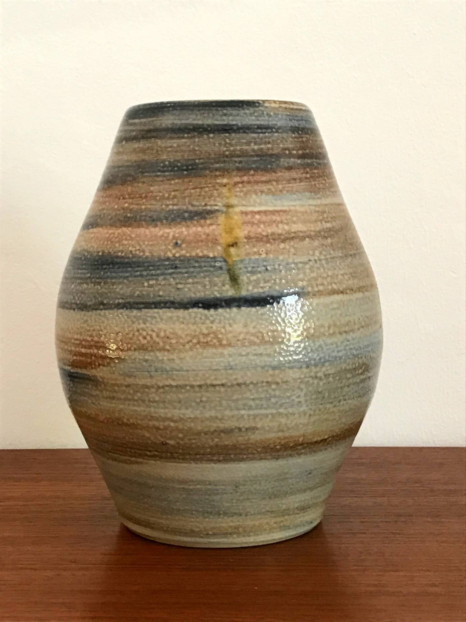 Vintage ceramic vase signed Pentik