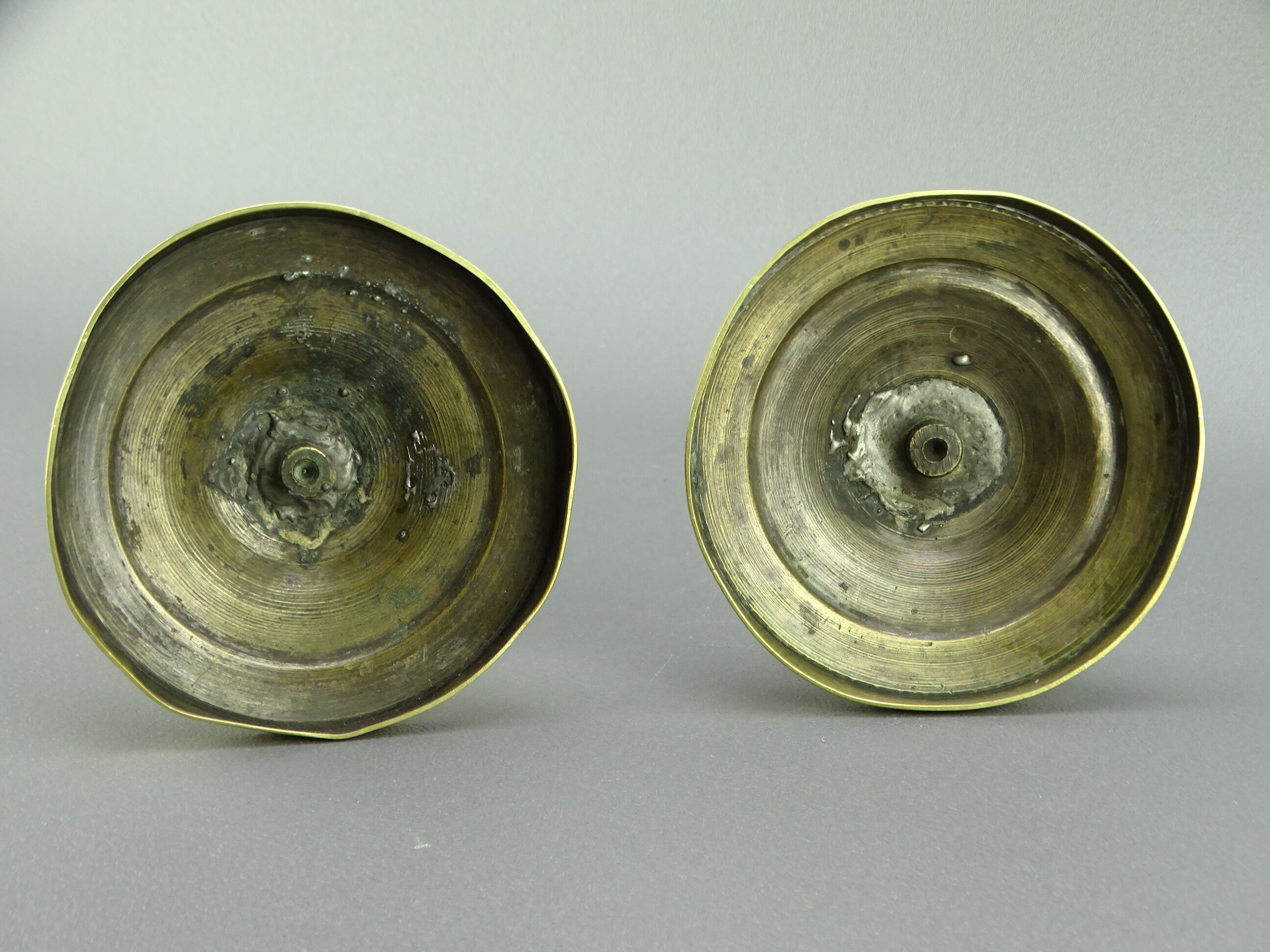 Pair of vintage candlesticks Restoration