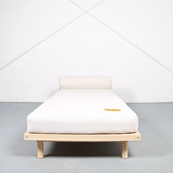 Virgil abloh x ikea design daybed markerad limité