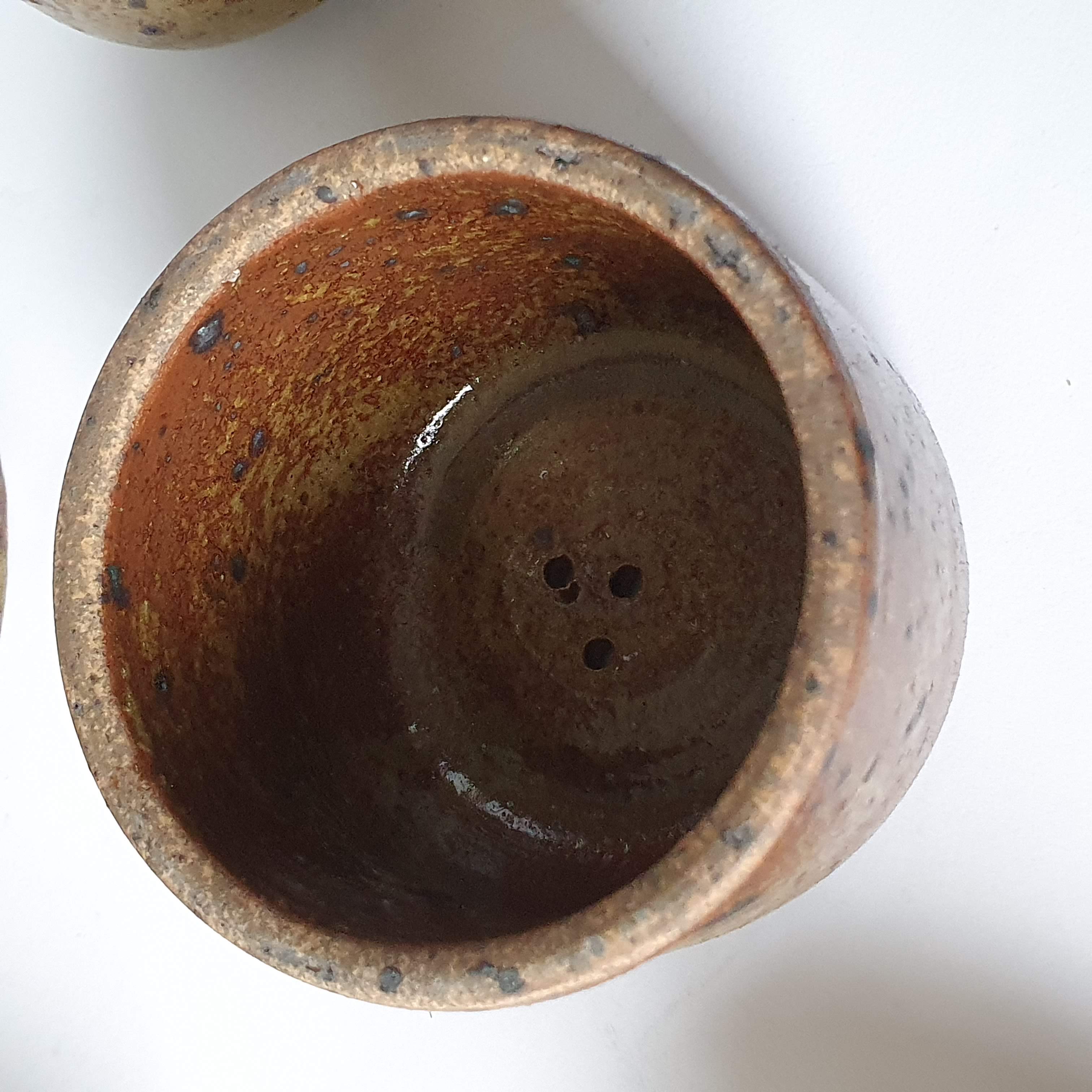 Coffee maker and cups made of pyrity sandstone