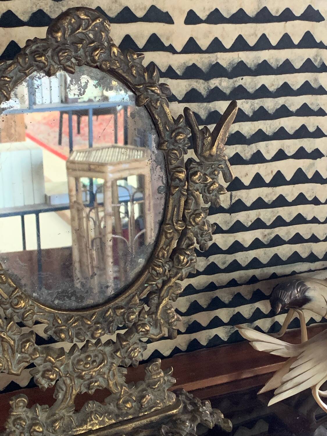 Psyche mirror in brass