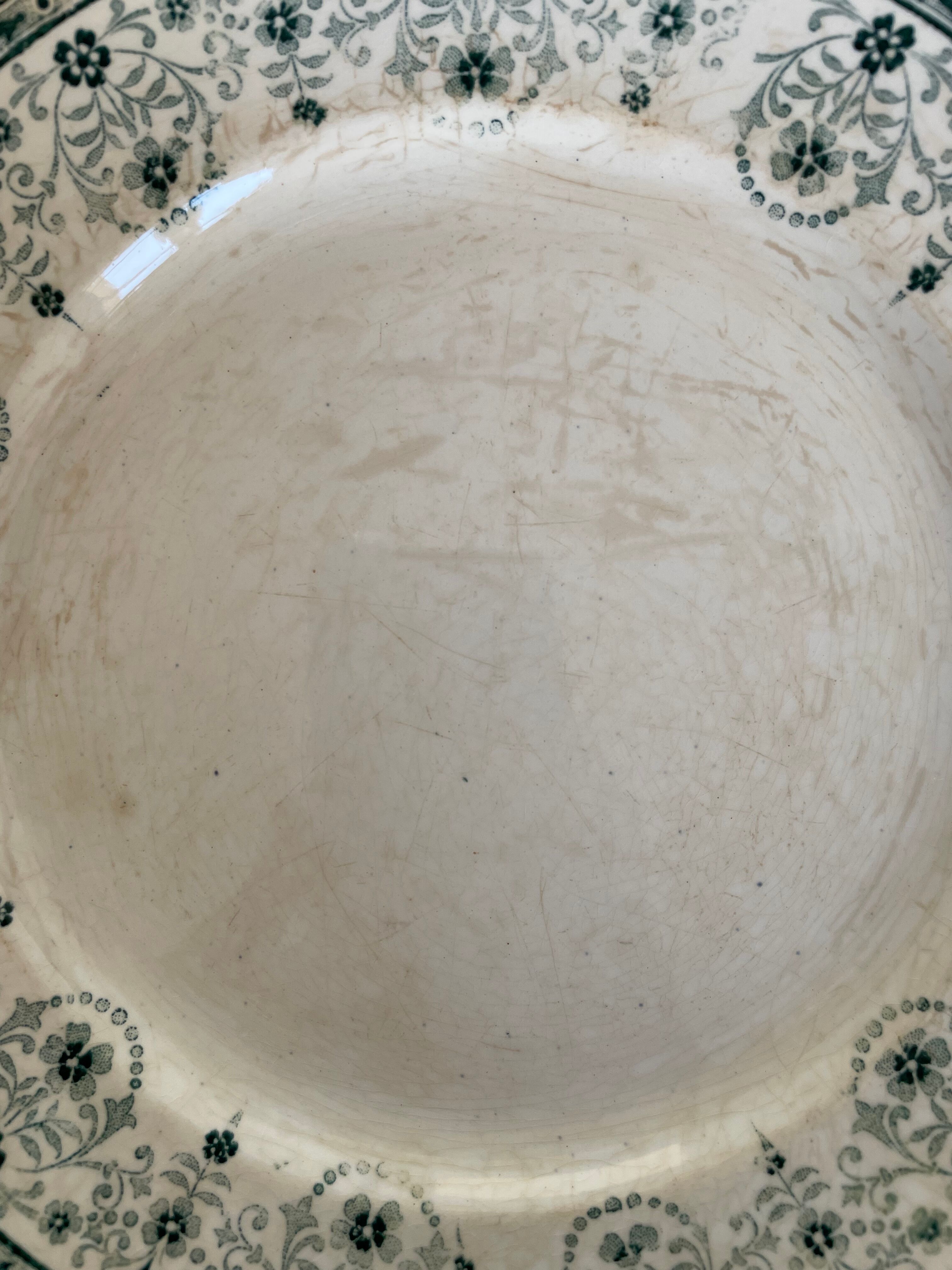 Set of 8dessert plates mismatched Iron Earth XIXth