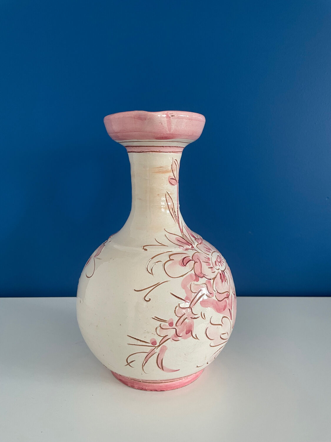 Italian pink and white pitcher vase